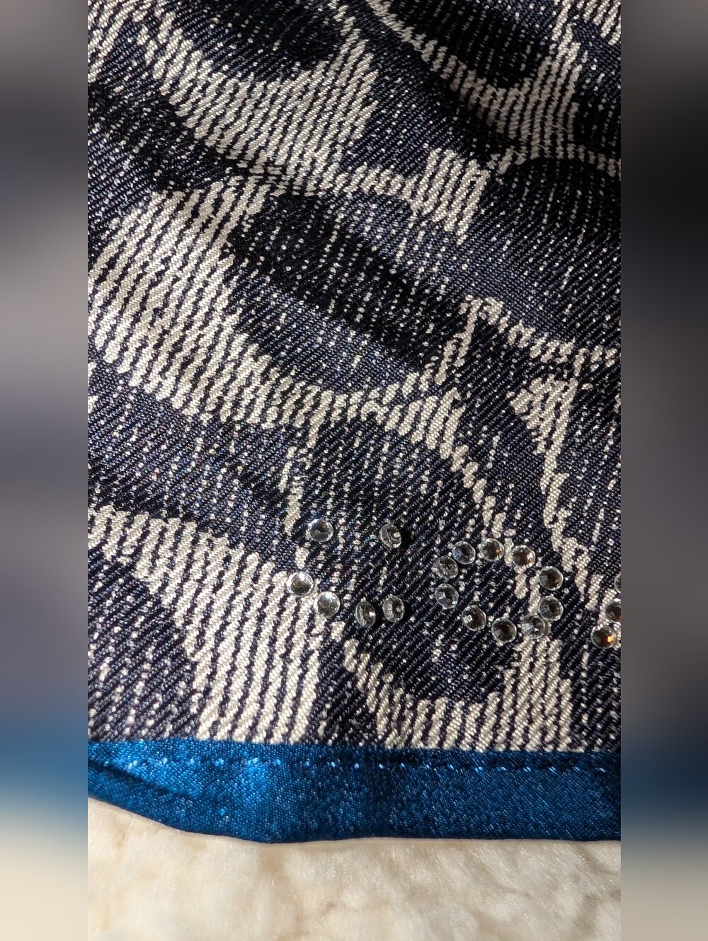Coach Crystal Logo Patchwork Patterned Square Scarf Multi-Print  Blue Black VGUC - Picture 8 of 11